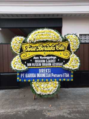 Papan Bunga Duka di Okhika